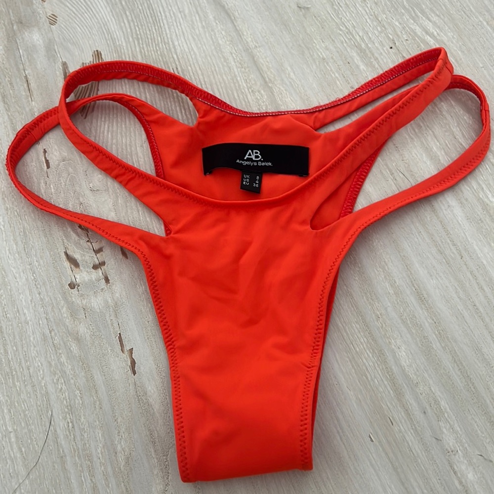Angelys Balek Bikini Bottom